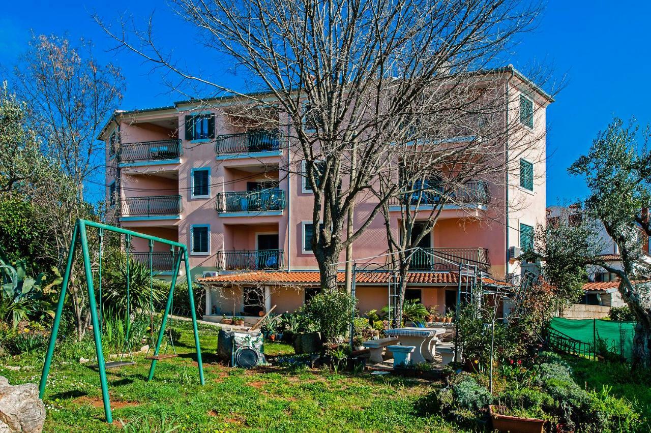 Villa Mareonda Ровинь Экстерьер фото