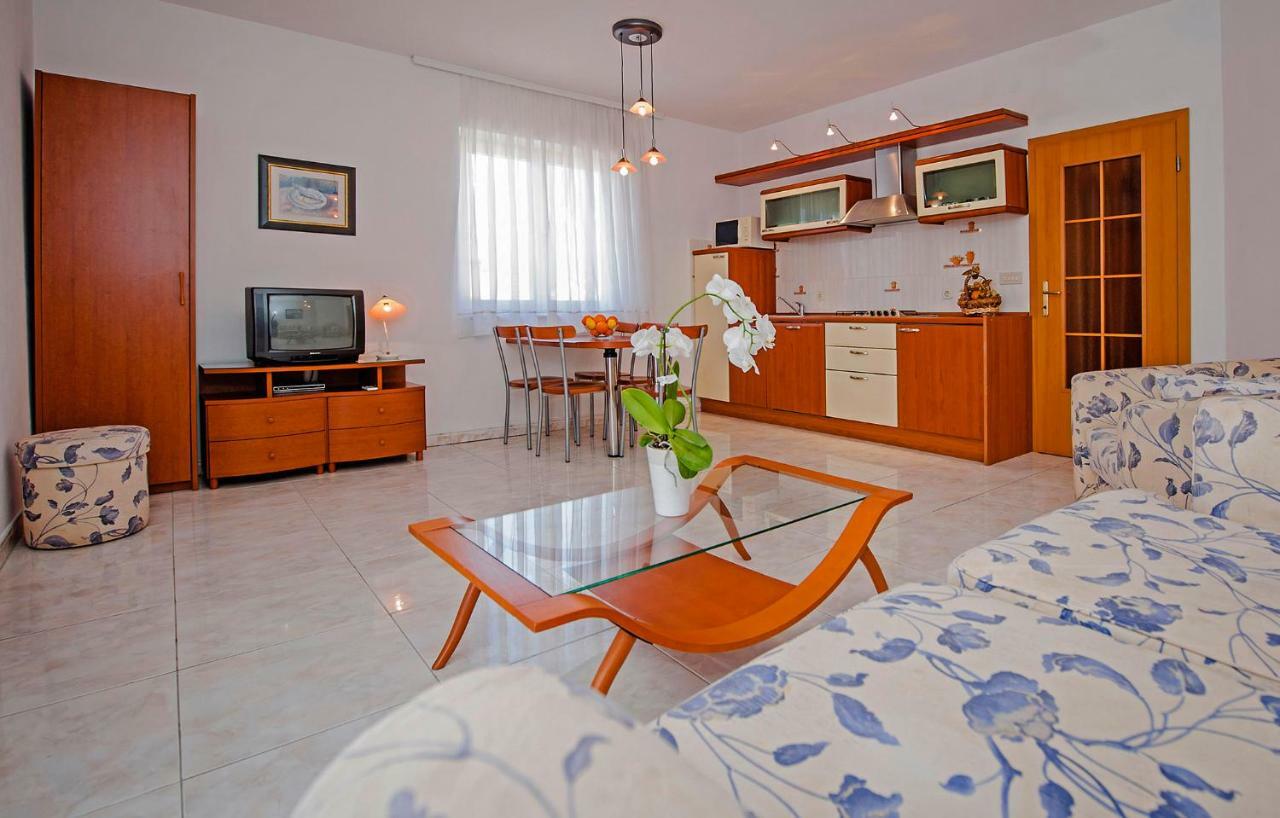 Villa Mareonda Ровинь Экстерьер фото